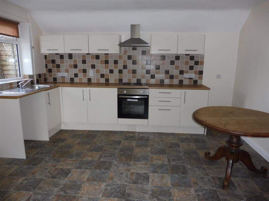 House in East Lindsey, North Somercotes - View 3