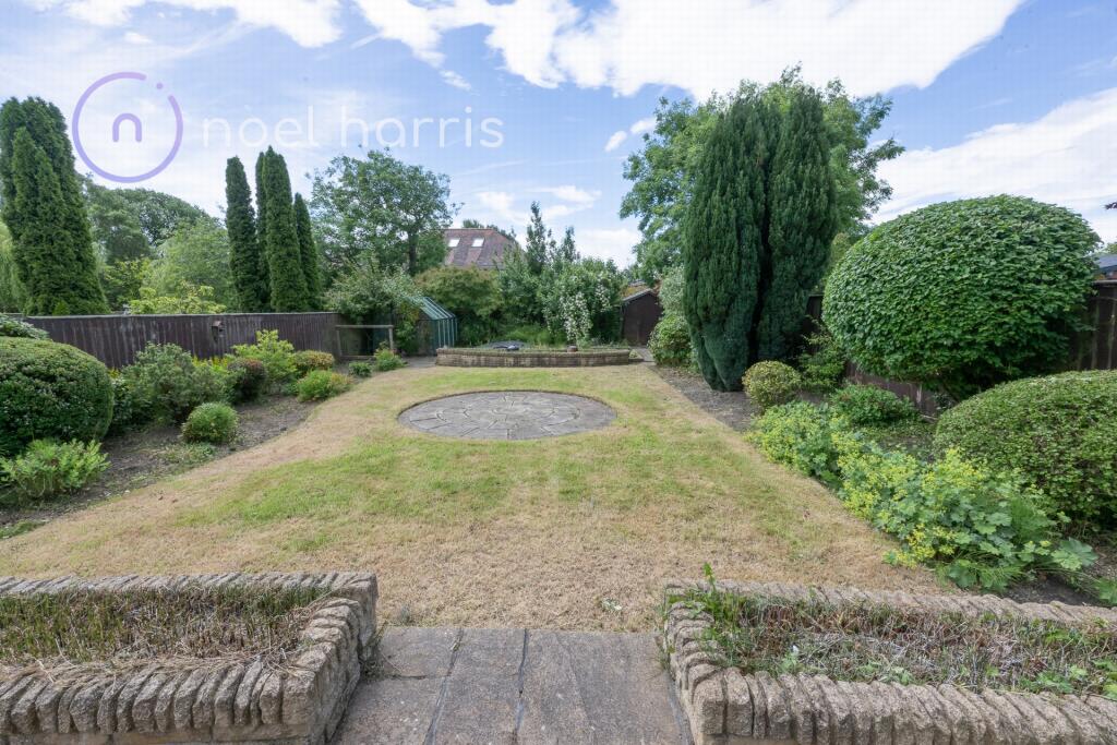 House in Newcastle upon Tyne, Coxlodge - More