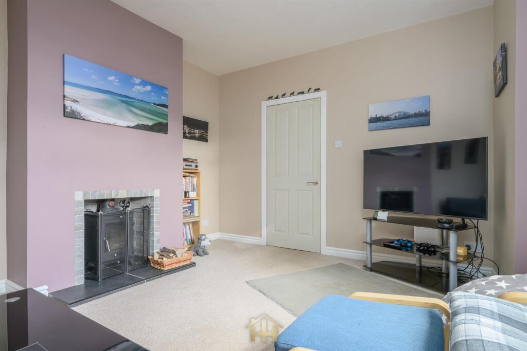 House in Perth - View 4