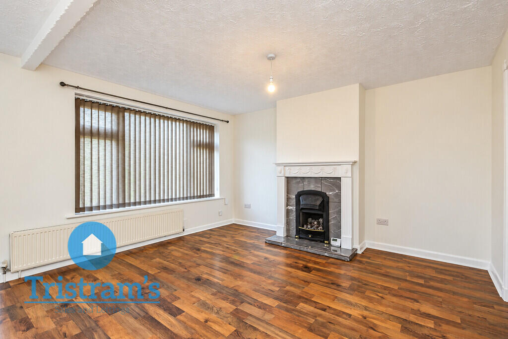 House in Gedling, Nottinghamshire - View 5