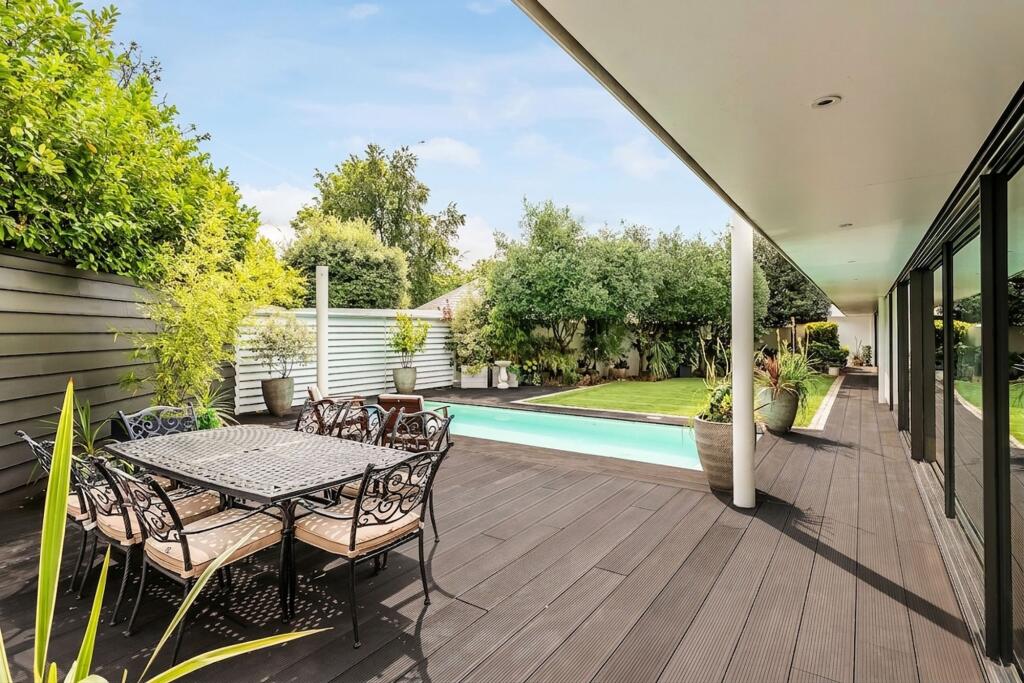 House in Tonbridge - View 4