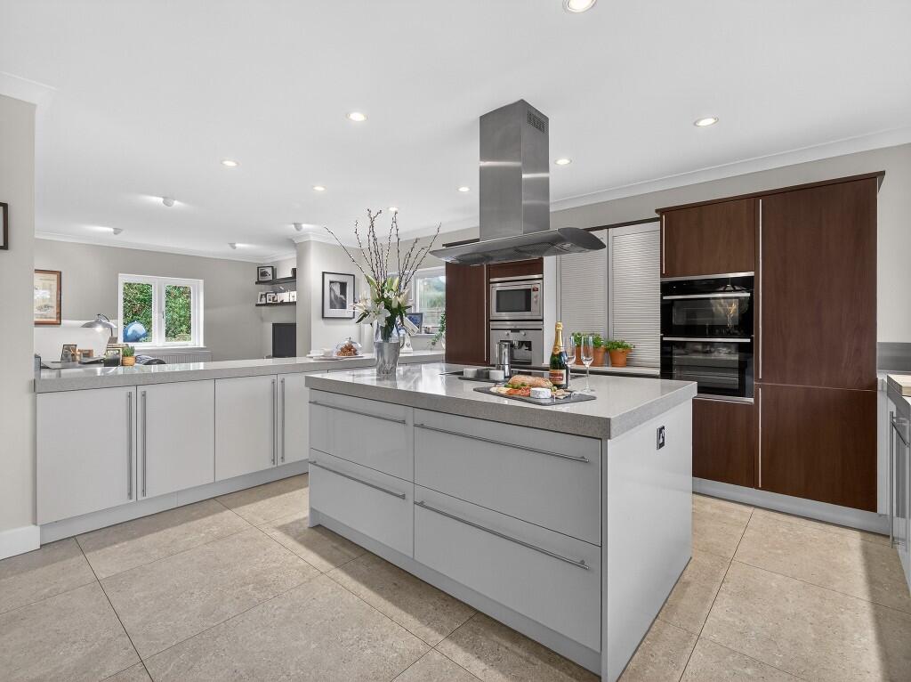 Additional image 11 of Truly distinctive family home, 1 Lamb Lane, Redbourn, AL3