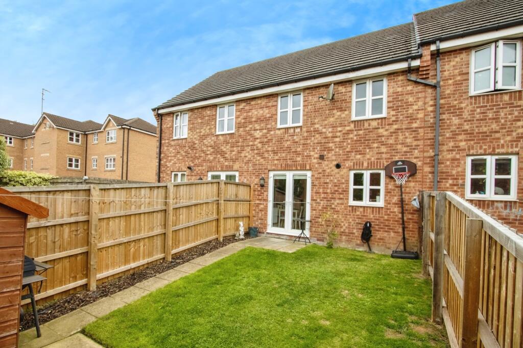 Royal Troon Mews, Wakefield, West Yorkshire, WF1 photo 4