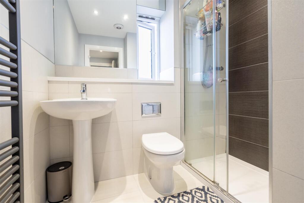 House in Newcastle upon Tyne, Holystone Park, Holystone - More