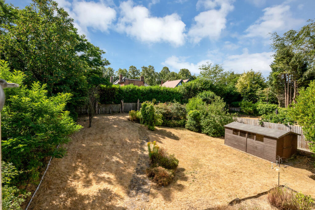 25, Oundle Drive, Wollaton Park, Nottingham, NG8 photo 3