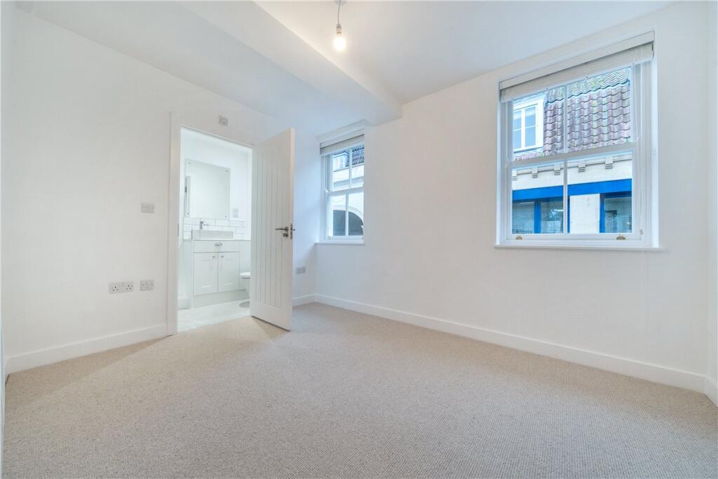 Additional image 4 of Palace Yard Mews, Bath, BA1