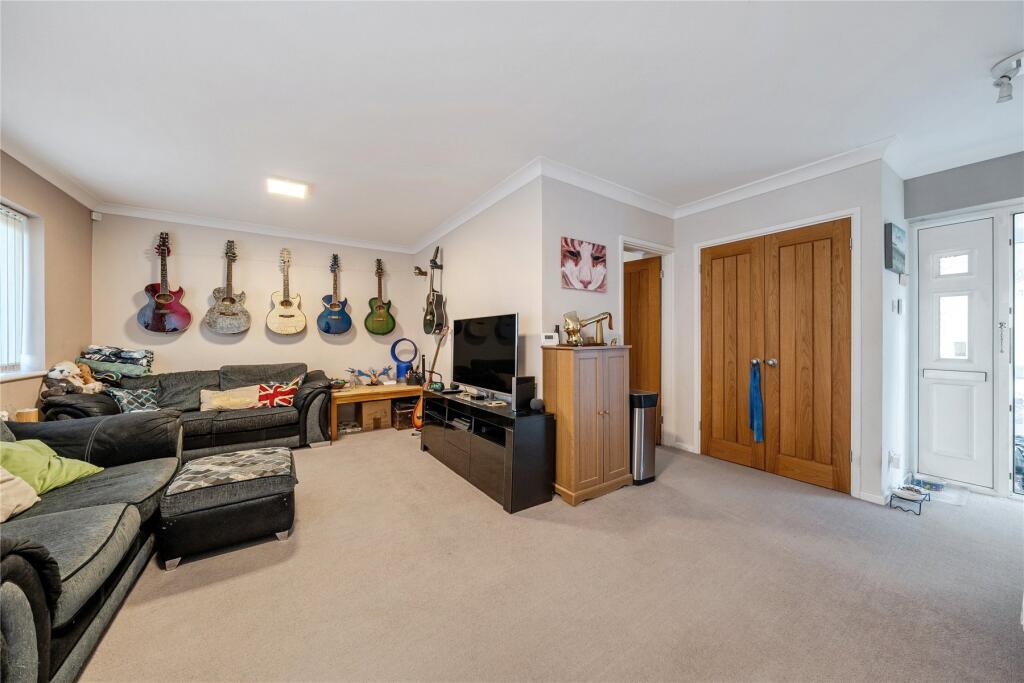 Apartment in London - View 3