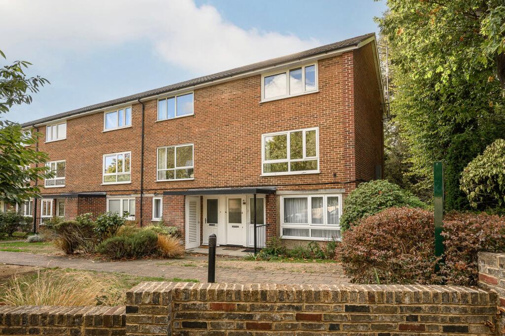 Main image of property: Edge Hill, Oakhill Court Edge Hill, SW19