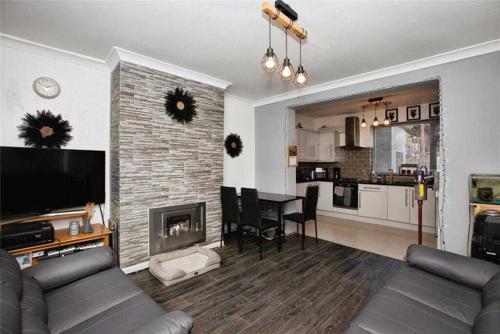 House in Burnley, Lancashire - View 5