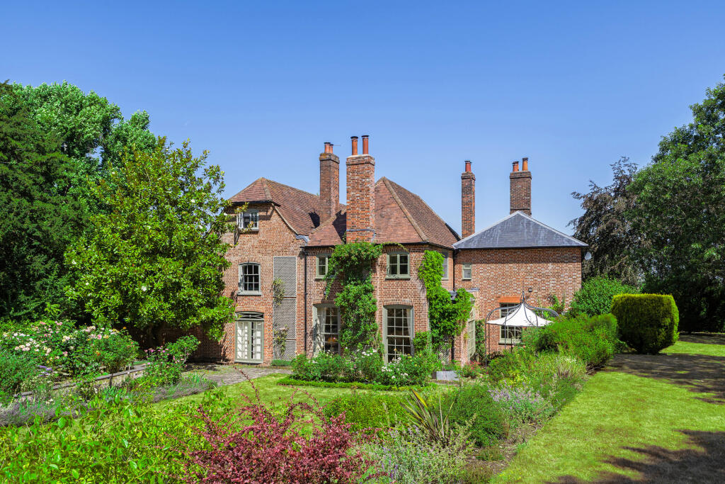 House in Rochester - View 5