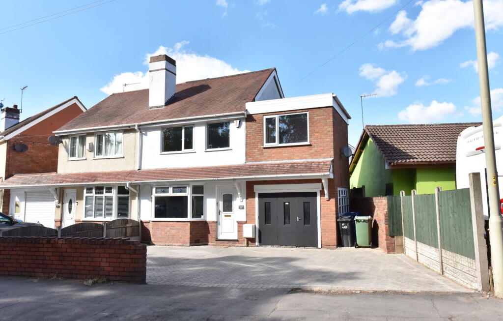 Main image of property: WORDSLEY, Lawnswood Road