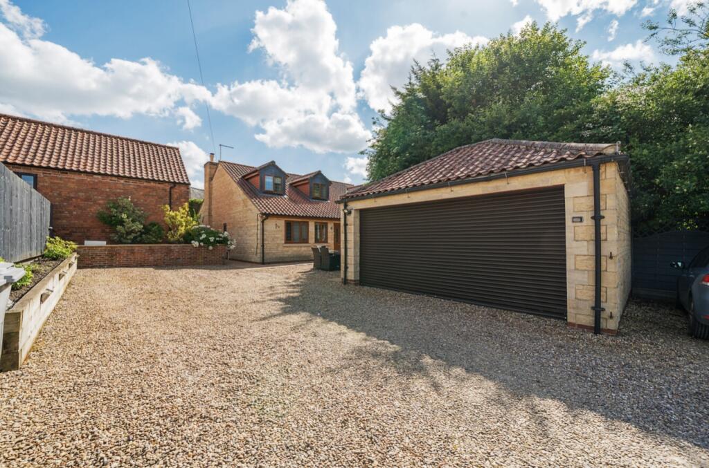 Main image of property: High Street, Colsterworth, Grantham, Lincolnshire, NG33