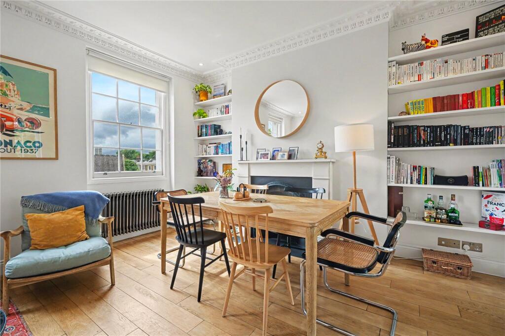 Apartment in London - More