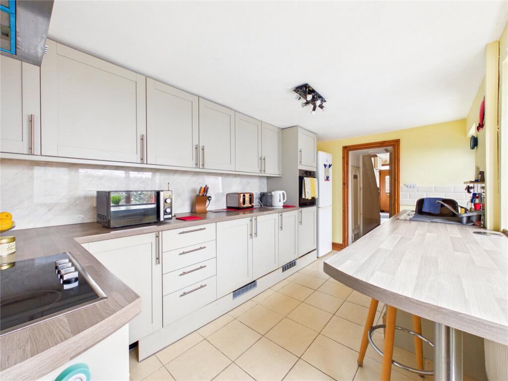 House in Milford Haven, Pembrokeshire - View 4