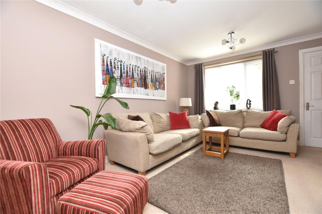 Kingfisher Mews, Morley, Leeds, West Yorkshire photo 2