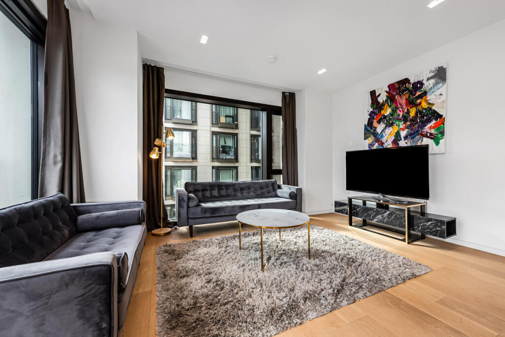 Main image of property: Southbank Place, London, SE17GT