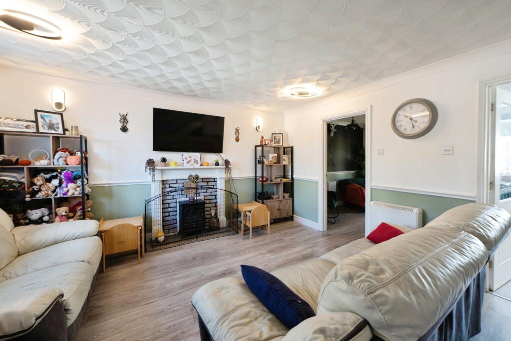 House in Gosport, Hampshire - View 5