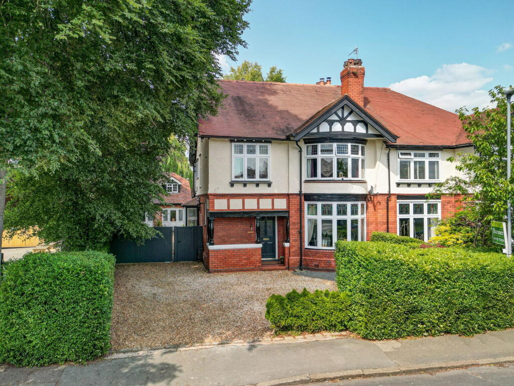 Main image of property: Knutsford Old Road, Grappenhall, Warrington WA4 2LD