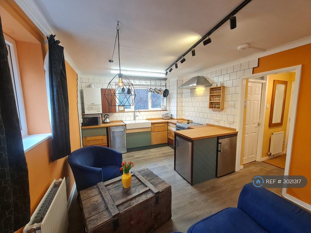 Main image of property: Commonside, Sheffield, S10