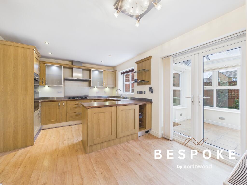 Mill Pool Way, Sandbach, CW11 photo 2