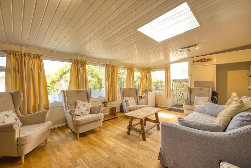 House in Ramsgate, Whitehall - View 2