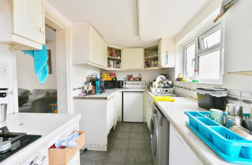 House in Slough, Chalvey - View 5