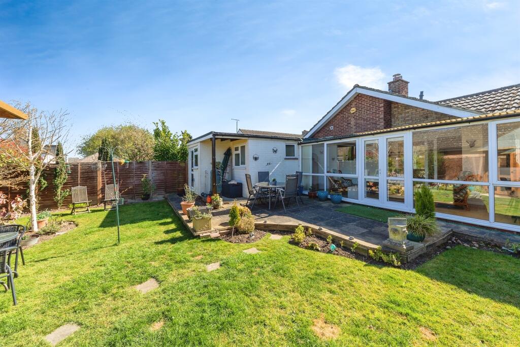 Main image of property: Roe Close, Stotfold, Hitchin
