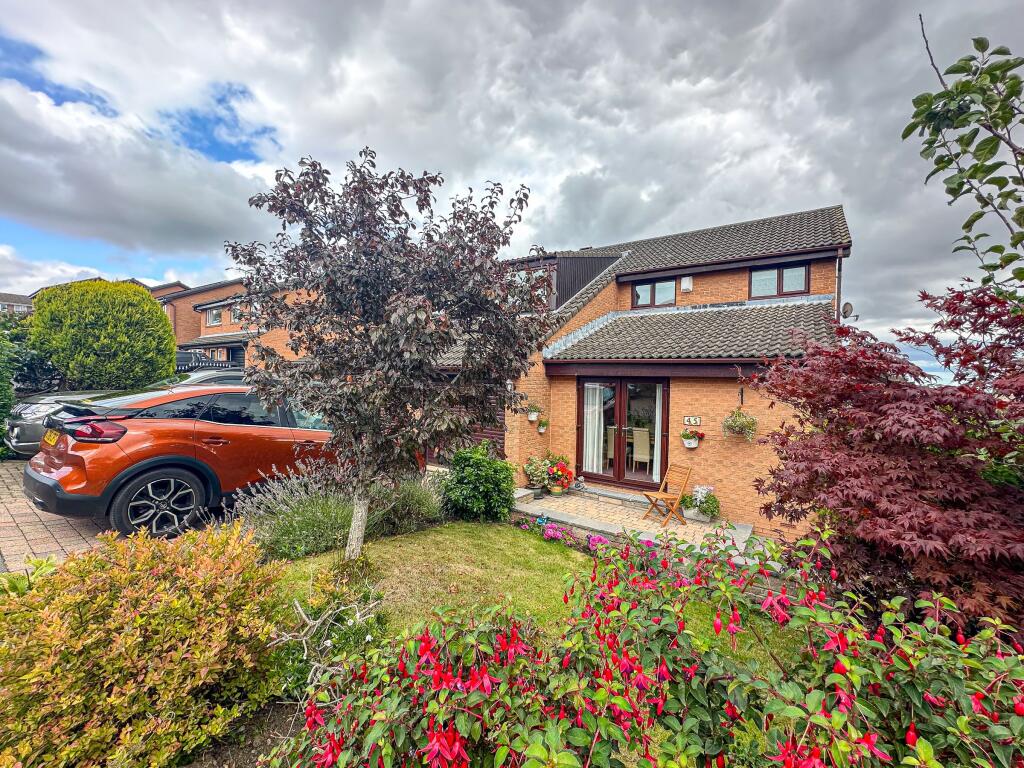 3-bed semi-detached on Westhills, Tantobie, Stanley, £230,000