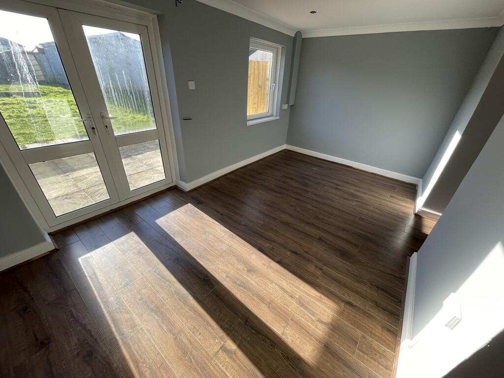 House in Newport, Rogiet - View 5
