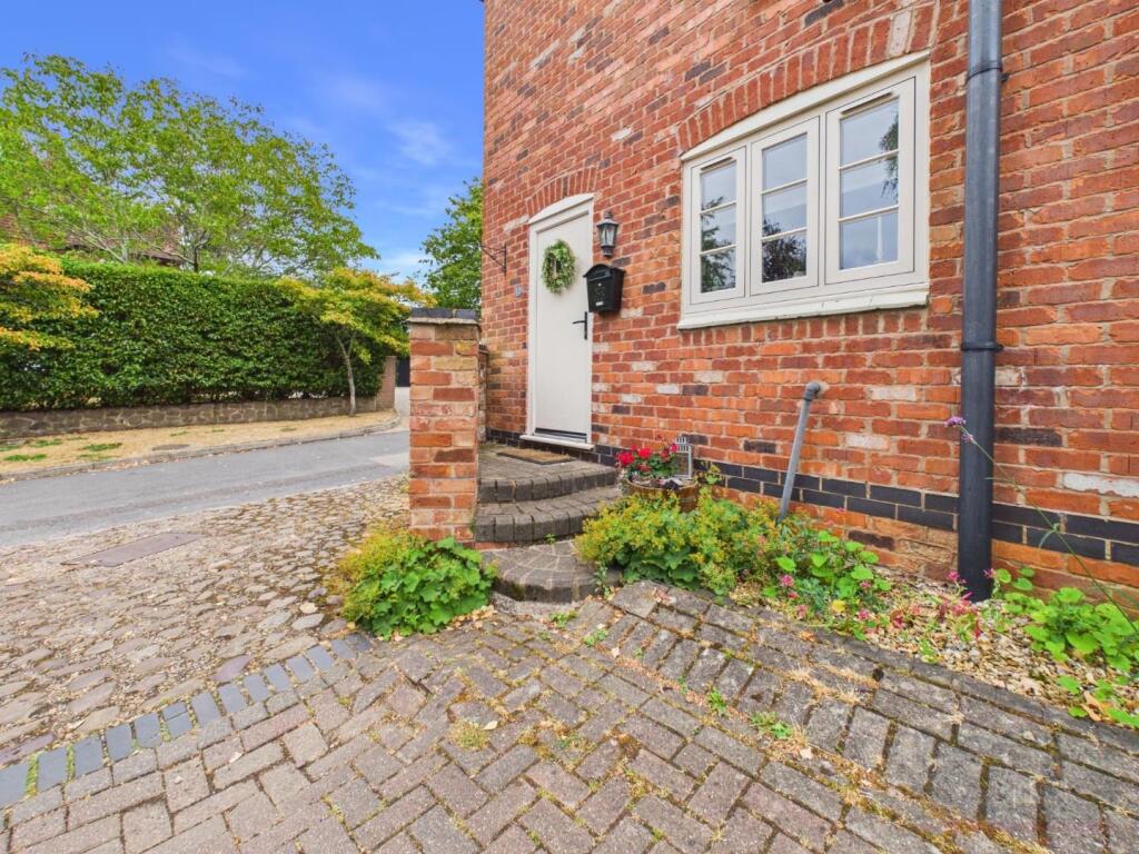 House in Leicester - View 5