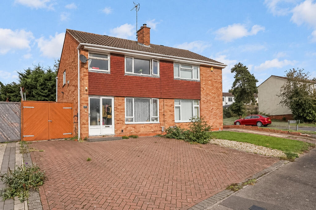 Main image of property: Stapleton Close, Redditch, B98
