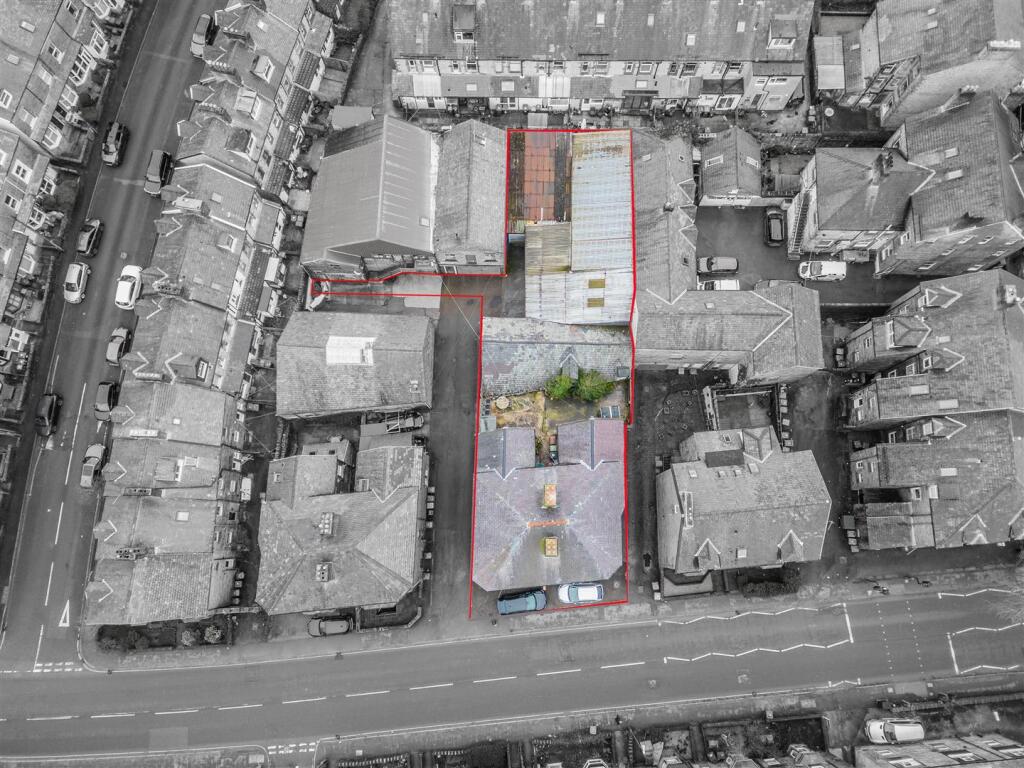 Main image of property: 20 Dale Road, Buxton