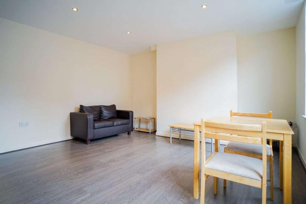 Apartment in Sheffield - View 2