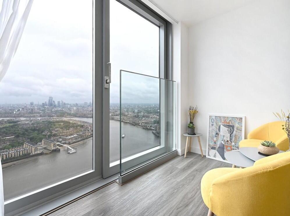 Main image of property: Landmark Pinnacle Marsh Wall, London, E14