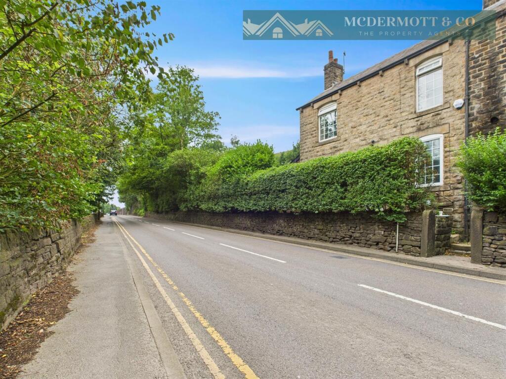 Main image of property: Oldham Road, Uppermill, Saddleworth