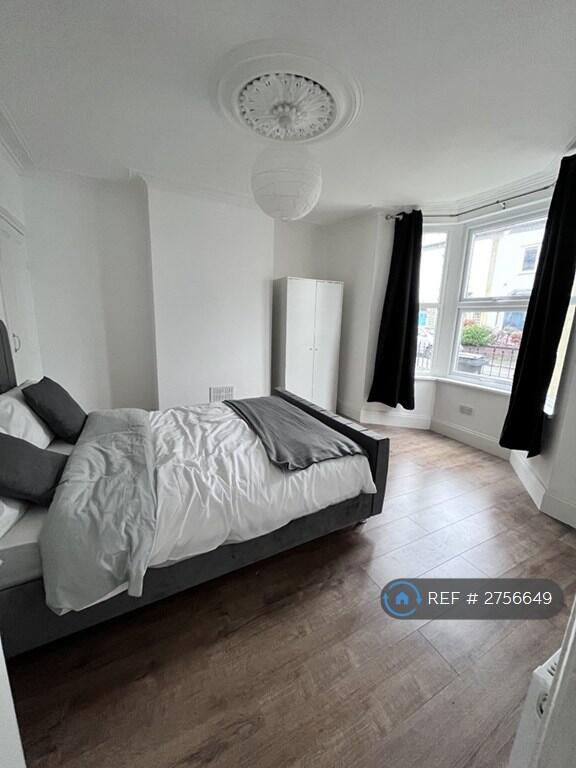 Main image of property: Thomas Street, Bristol, BS2