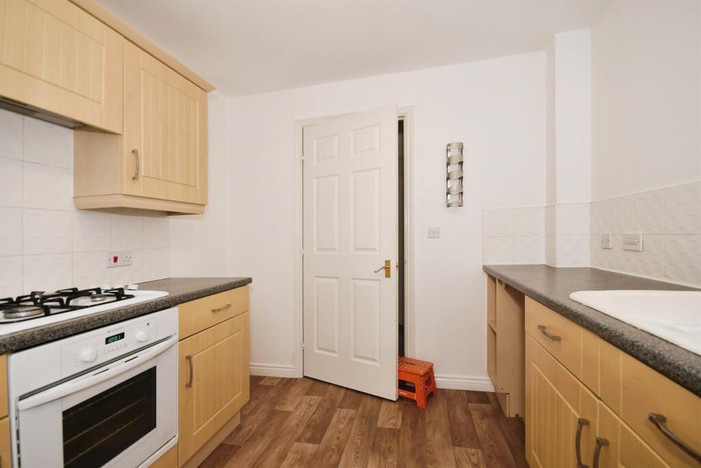 Novara Close, Barnsley - View 6