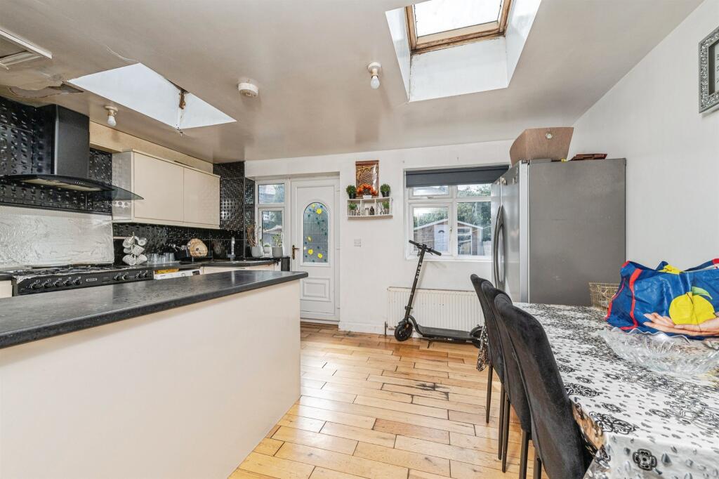 House in Kirklees, West Yorkshire - View 5
