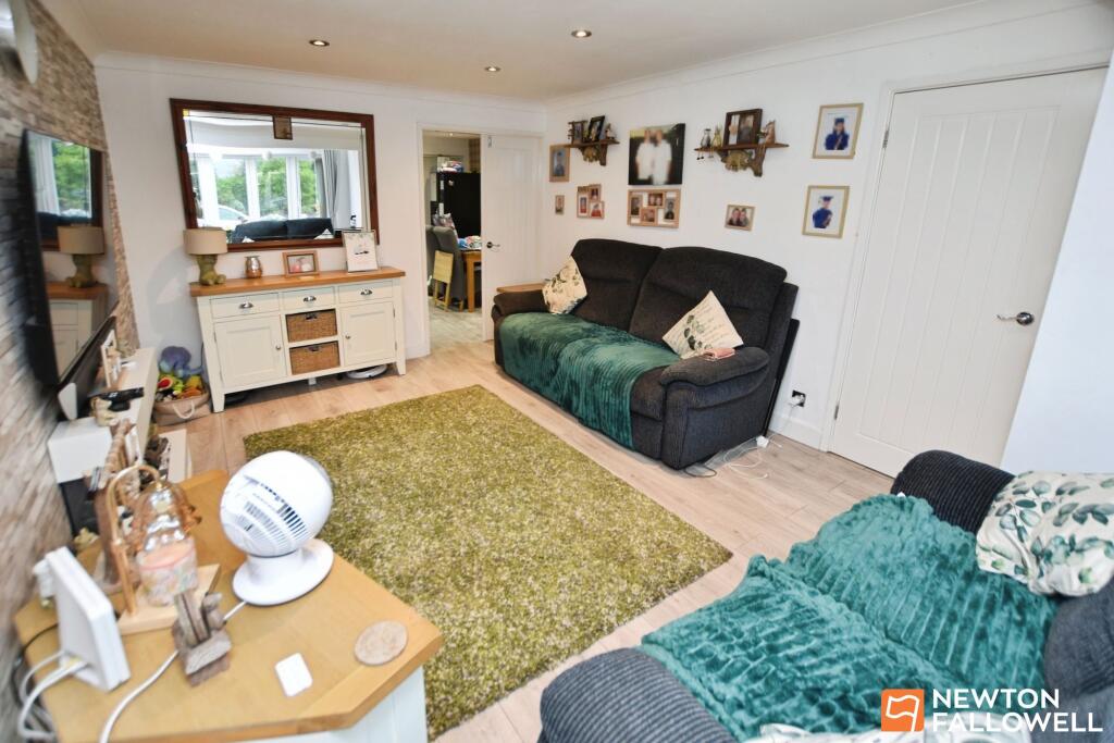 House in Charnwood, Thorpe Acre - More
