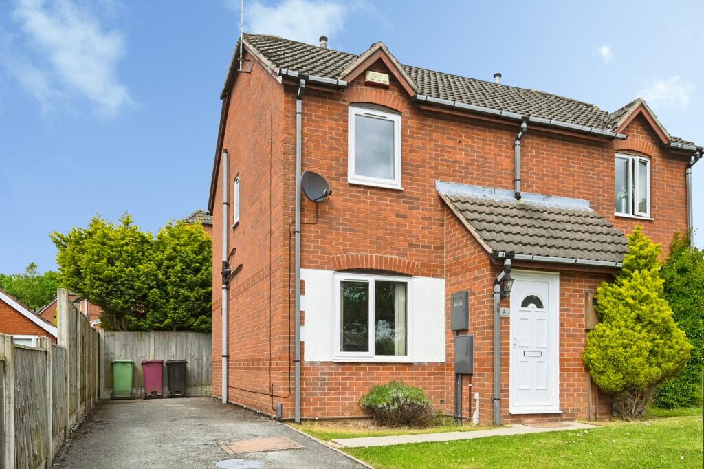Main image of property: Silken Holme, Alfreton, DE55