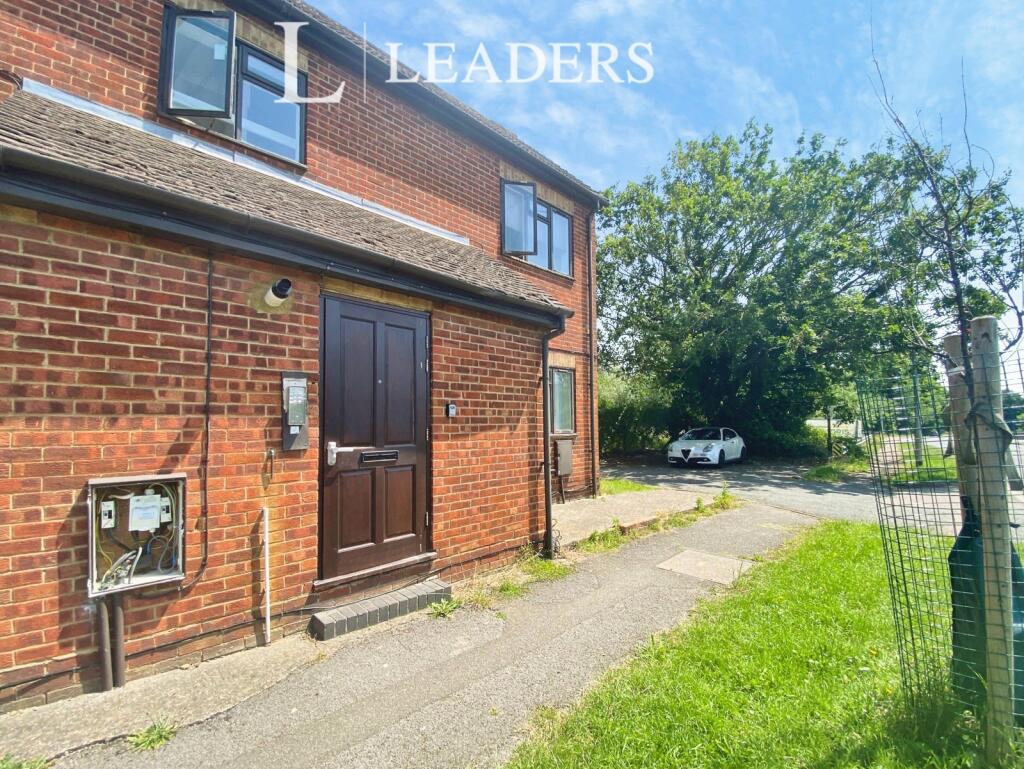 Main image of property: Radlett Road, Frogmore, St. Albans, AL2