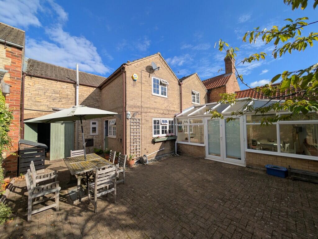 House in Nottingham - More