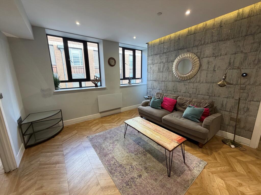 Apartment in Birmingham - View 3