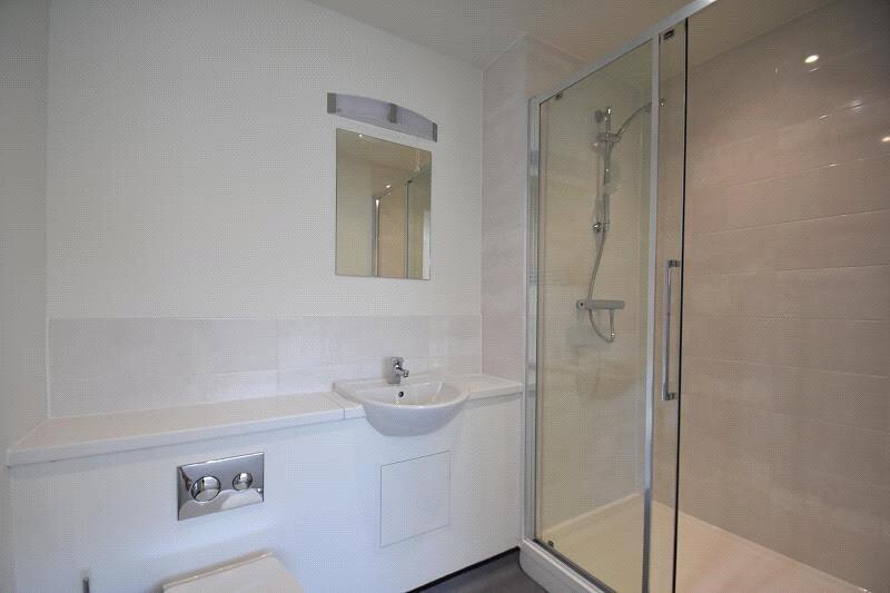 Apartment in Gerrards Cross, Denham - View 5