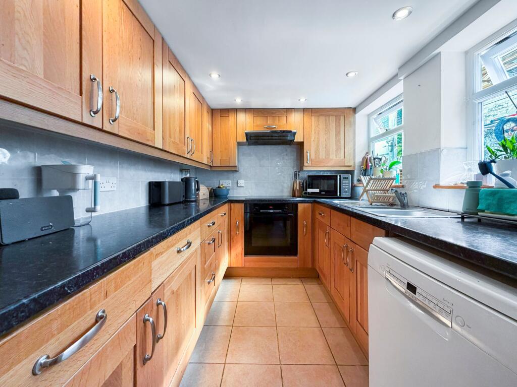 House in Brighton - View 4