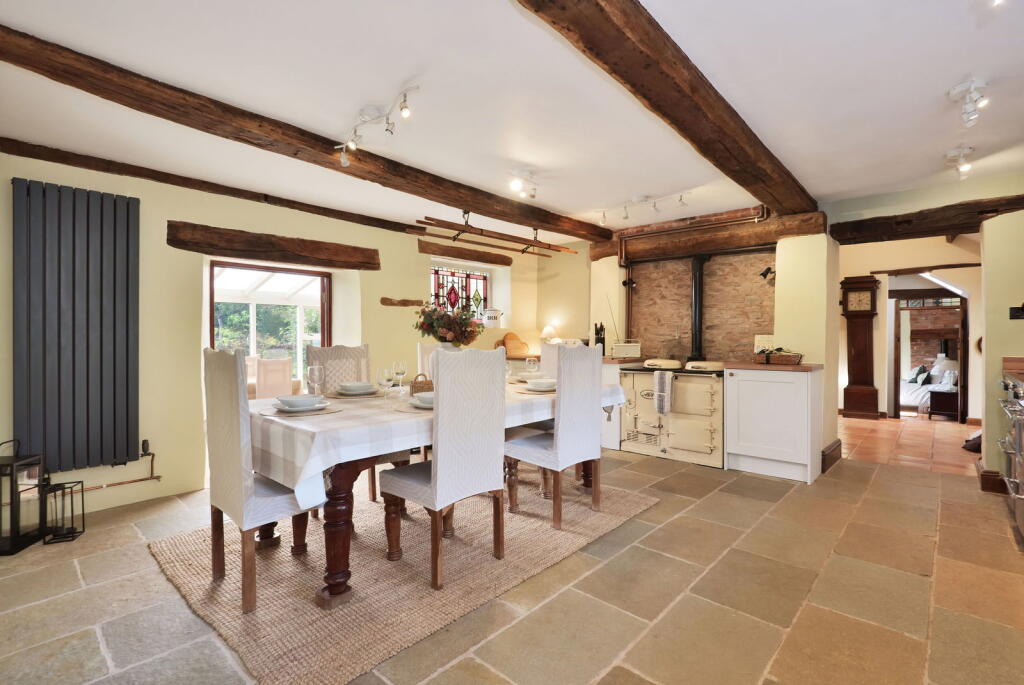 House in Bredenbury, Herefordshire - View 4