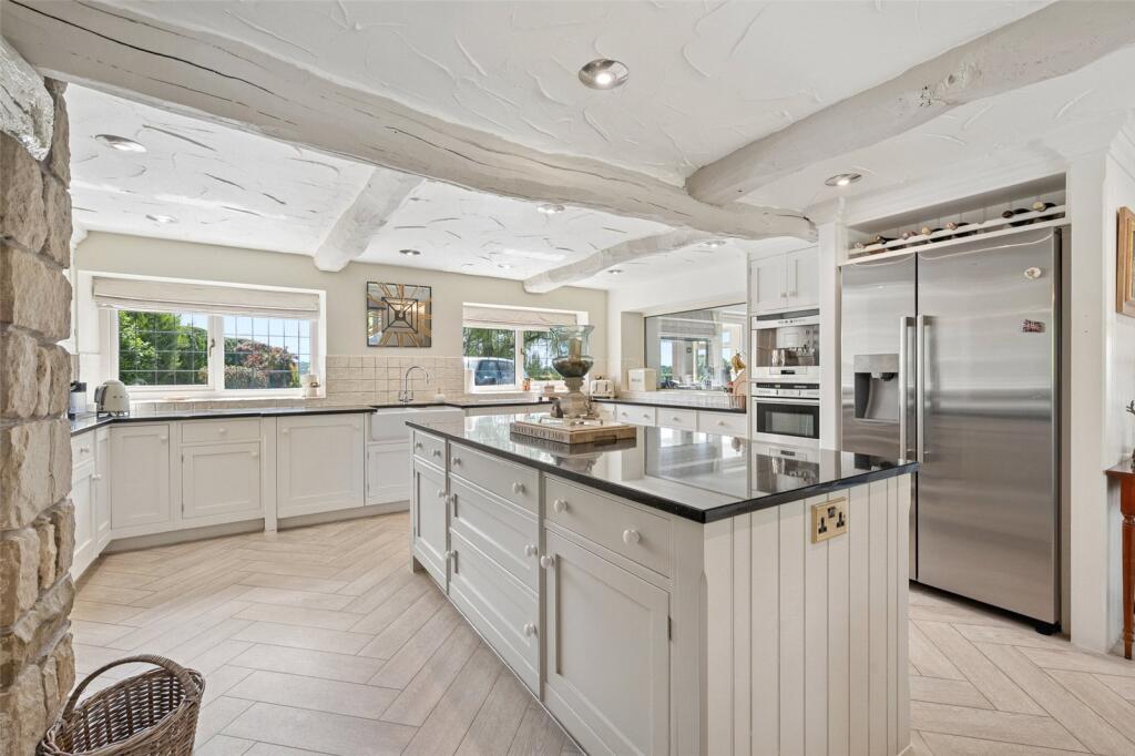 House in Preston - View 5