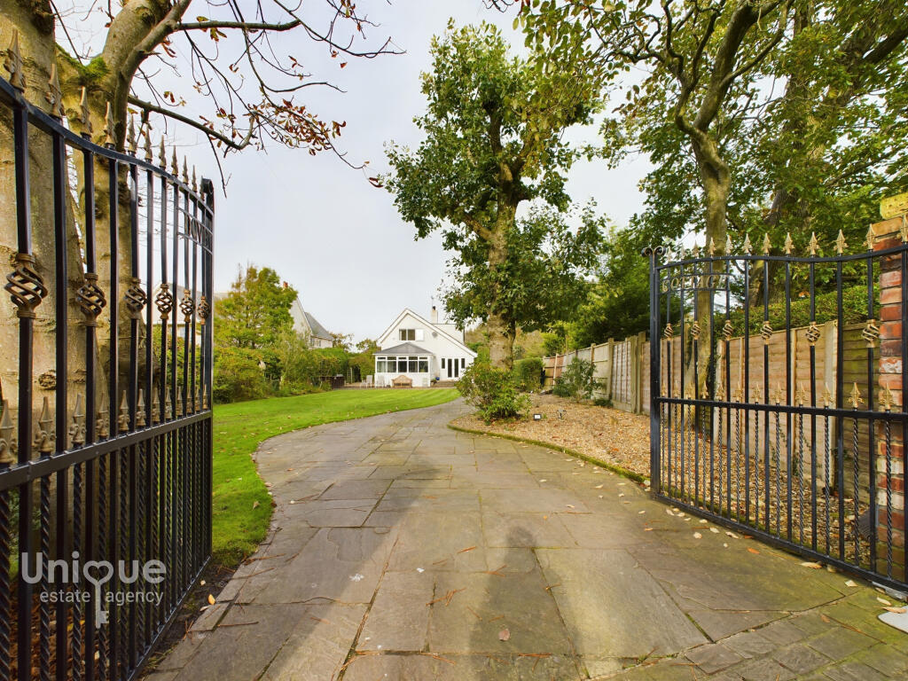 Main image of property: Holmefield Avenue, Thornton-Cleveleys, FY5