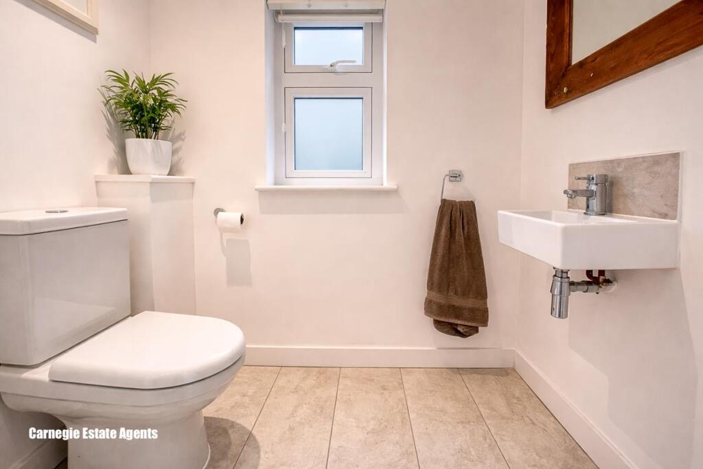 Additional image 11 of Roundwood Drive, Welwyn Garden City