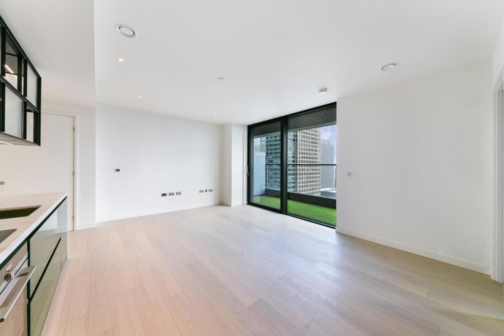 Main image of property: Bagshaw Building, Wardian, Canary Wharf, E14
